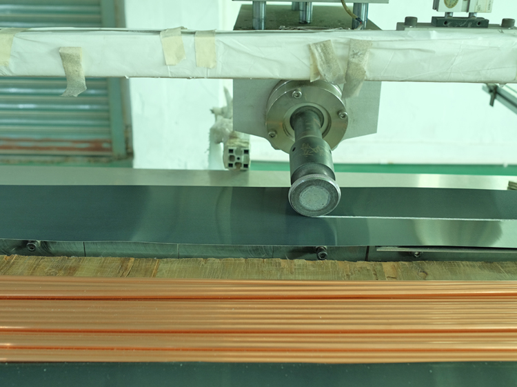 太阳能厂家-机械设备