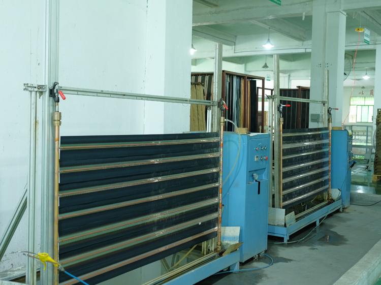 太阳能厂家-机械设备